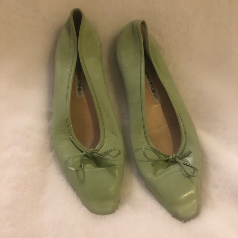 Manolo Blanhnik Green Ballet Flats 40 / 10